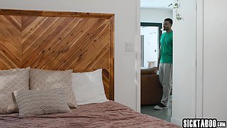 Liz Jordan loves lifting up on big knob