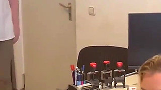 Job Interview Extreme! Now It's the Senior's Turn!