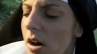 Adrianna Laurenti  Justine de Sade nonnes 2002: Babe, Lesbian  French Porn