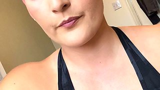 Young Amateur Girl Stripping and Masturbating Cam
