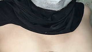 Open Bo Beautiful Hijab Female Student Her Service Is Steady and Her Sighs Too