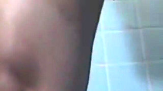 Stuck up Older Woman - Toilet Masturbation - Ep4