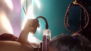 Sideview Pumoing a Monster