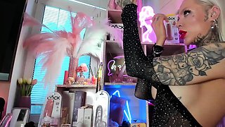Amateur Busty Blonde Chick Toy Masturbation