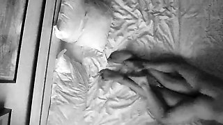 Horny fat arab housewife fingered on amateur hidden cam