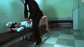 Japanese mommy getting her juicy asian pussy fingered