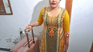 Pinki Cute Huge Ass Step Sister Fucked Hard by Stepbrother in OYO Room - Big Natural Tits & Doggy Style Sex