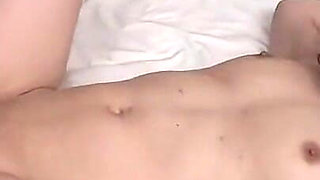 Tricking a Short-haired Horny Girl to Chat at Home and Fucking Her Hard