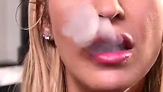 Kleio Valentien Smoking Hot Dildo