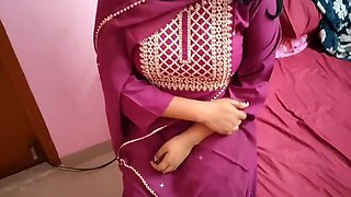 Secretary is offering pussy to her boss to save her ass in corporate job