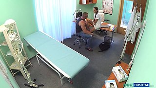 Flirtatious nurse gets her Wet Pussy inserted by muscle guy - fake polyclinic