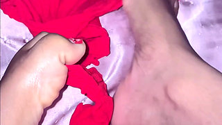 Toes in the Shower and Bed