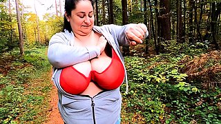 Leann amateur beautiful brunette with big boobs