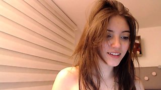 Beauty small tit amateur teen masturbating her shaved pussy