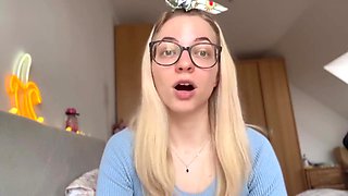 How to Tell Her About Your Micro Size!