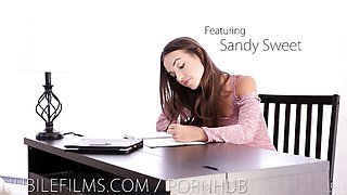 Sexy Coed Sandy Sweet Gets a Mouthful of Cum Nubile Films