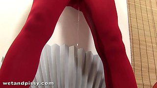 Glamour pee show gawping adorable blonde teenie