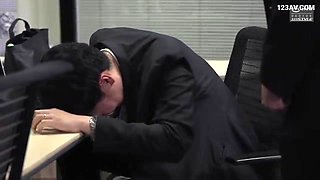 Japanese Wife's Body Offered to Save Her Husband: A Dramatic NTR Story x1x45085522199E4E80ED