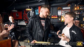 Hunt4k. i'm not a dummie... my snatch pays my bills