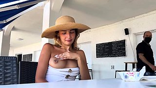 Amateur outdoor beach fuck