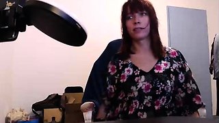 Tattood shemale tranny plays with ass during masturbation