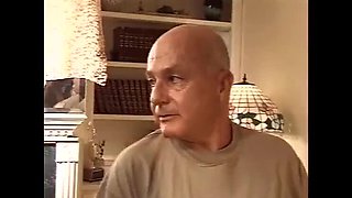 My Wife Club: Big Ass Brunette Wife Gets Screwed and Takes Cum in Mouth