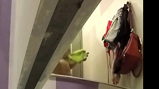 Horny fat arab housewife fingered on amateur hidden cam