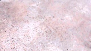 Curvy Thai MILF amateur gets picked up