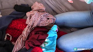 Chloe Temples Daily Teen Cum