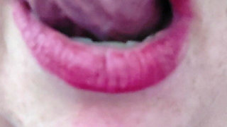 Some Mouth Togue and Teeth