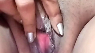 Inserting cucumber in my pussy to satisfy my self