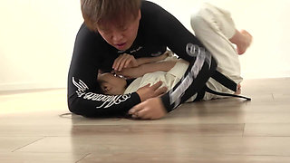 Saki Konno & Natsuki Nagahara - Regional First Place Marathon Runner. Hardcore Fuck with an Athletic Beauty