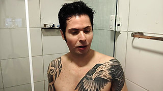 The Naughty Stepmother Watched Her Stepson Take a Shower