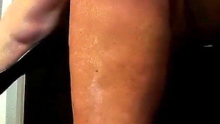 Sexy Legs Short Green Skirt.