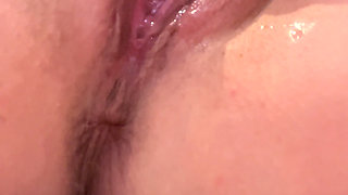 Fisting, Squirting and Masturbating in the Bathtub