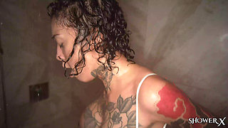 Tatted Babe Going Wild in the Shower