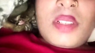 Indian Curious Aunty