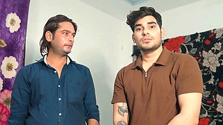 Beutyfull bhabhi ne do ladko ko bula kar bujhayi apne jism ki pyas hardcore sex