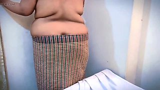 Desi Muslim Maid Gets Stuck Under Bed Half Naked - Horny Big Tits Girl Wants Anal Fuck From Boss