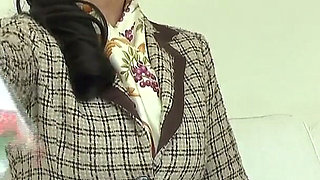Afternoon of Scented Handkerchiefs, Part 3 - Lady Victoria Valente