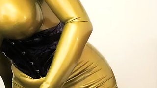 home made amateur blonde Masturbating