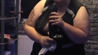 Sexy Housewife in a Lab Coat Cleans Intensively with Sexy Dildos