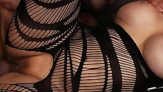 Marlina - Trio Wednesday - Threesome. Malena Doll