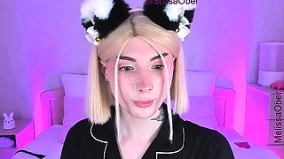 Sexy Amateur 18 Blond Teen First Time Webcam