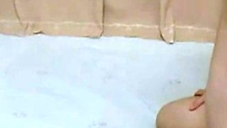 Slim Chinese Amateur Pleasures Herself On Webcam