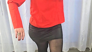 I Take off My Leather Skirt and Pantyhose to Show You My Big Ass