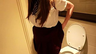 Amateur Asian College Teen Gives Blowjob