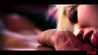 Valerie Fox Has Huge Boobs and a Hot Pussy