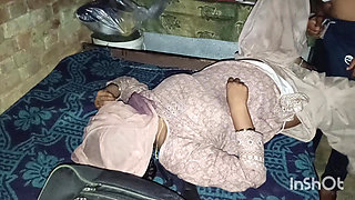 Desi India hot bhabhi Delhi girl