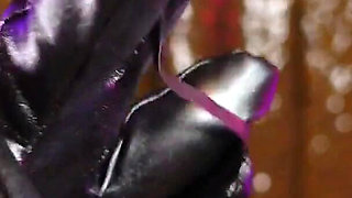 Blonde MILF in Leather Gloves and Fur: Fetish Asmr Free Video - Pretty Braces Face